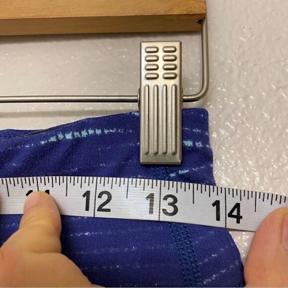 NIKE Epic Run compression Fit Womens Capri Training reflective leggings -S - Picture 6 of 12